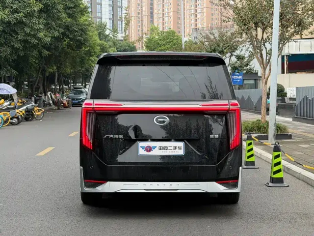GAC Trumpchi E9 — Фото автомобиля 5