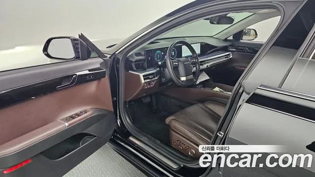 Hyundai Grandeur GN7 — Фото автомобиля 16