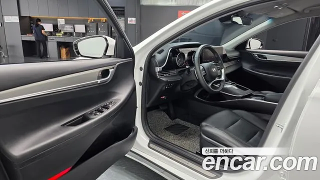 Hyundai Grandeur Новый Grandeur IG 3.0 LPi (Для проката) — Фото автомобиля 9