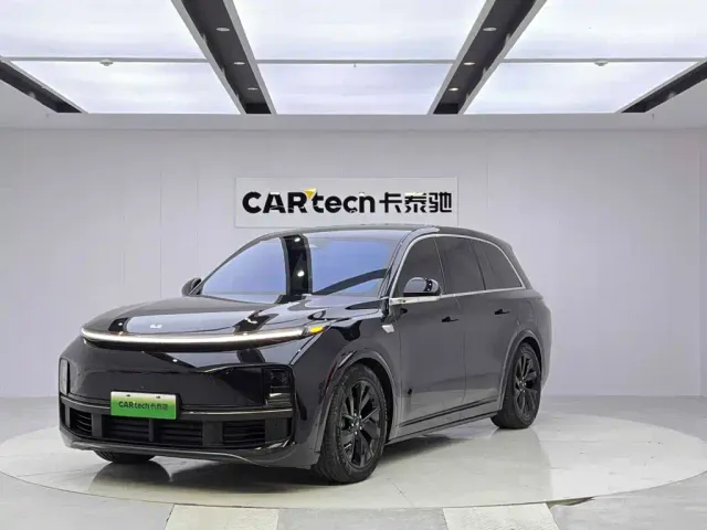 Фотография автомобиля — Li Auto L8