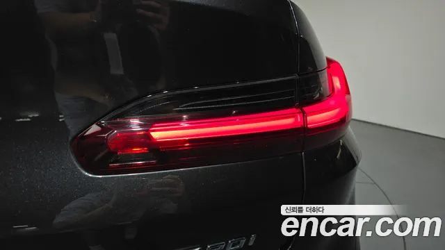 BMW X4 xDrive20i M Sport — Фото автомобиля 22