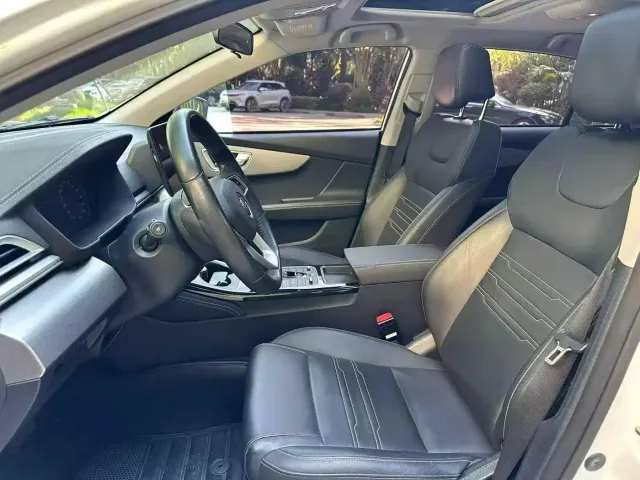 BYD Qin — Фото автомобиля 6