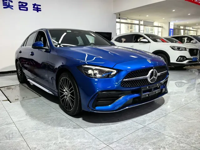 Mercedes-Benz C-Class — Фото автомобиля 3