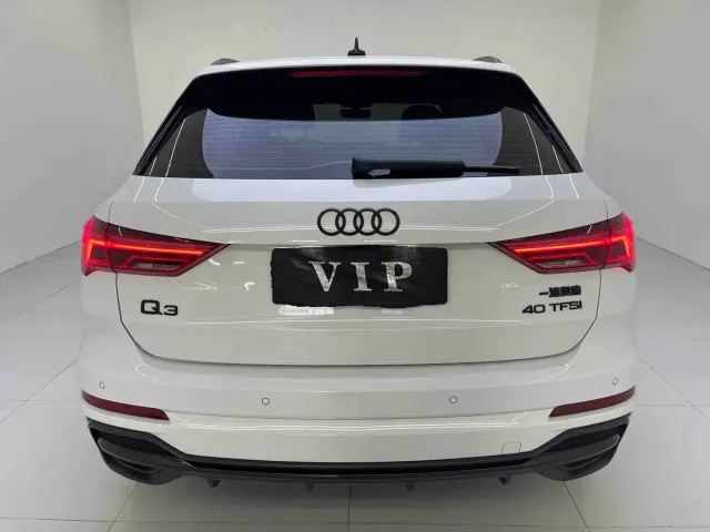 Audi Q3 — Фото автомобиля 5