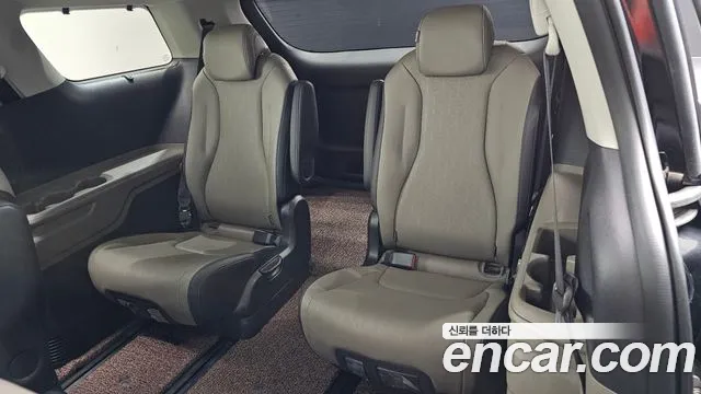 Kia Carnival 4th Gen — Фото автомобиля 20