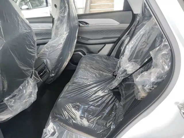 Dongfeng SKY EV01 — Фото автомобиля 16