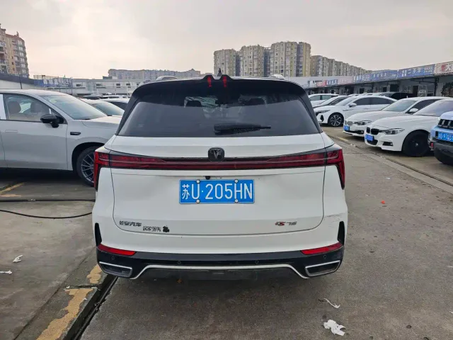 Changan CS75 — Фото автомобиля 15