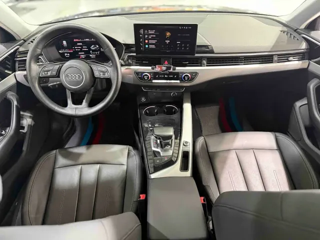 Audi A4 — Фото автомобиля 16