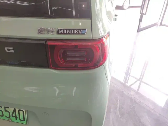 Wuling Hongguang Mini EV — Фото автомобиля 7