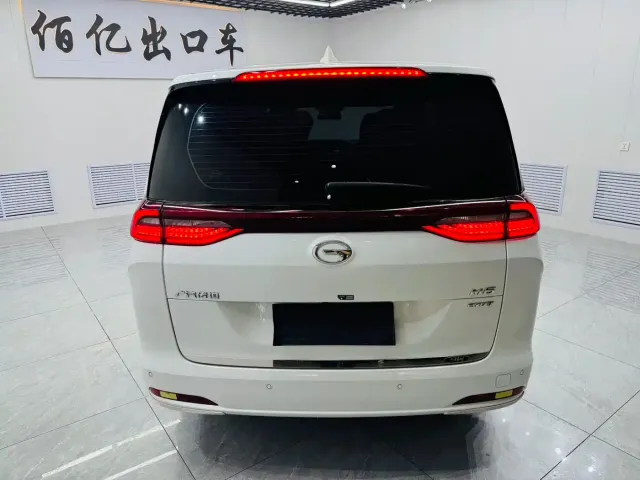 GAC Trumpchi M6 — Фото автомобиля 5