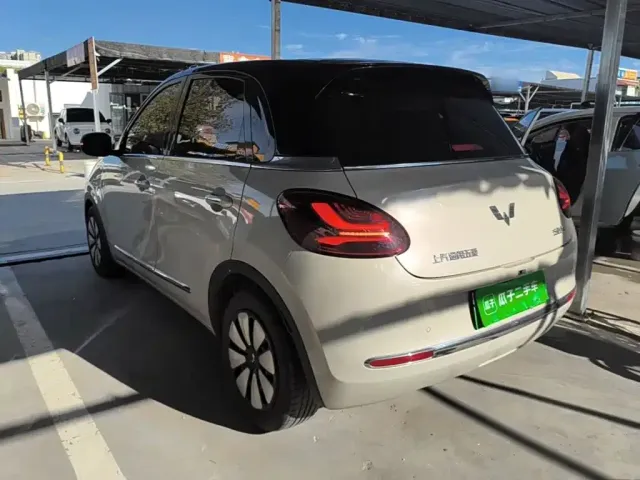 Wuling Bingo — Фото автомобиля 4