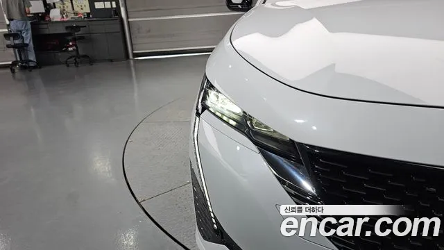Peugeot 308 — Фото автомобиля 18