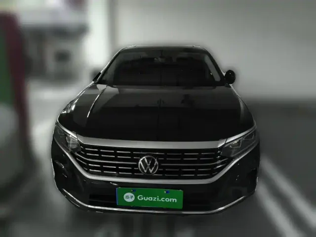 Volkswagen Passat — Фото автомобиля 2