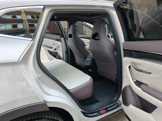 BYD Song PLUS — Фото автомобиля 12