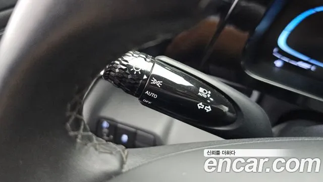 Hyundai AVANTE Новый Avante (CN7) — Фото автомобиля 27