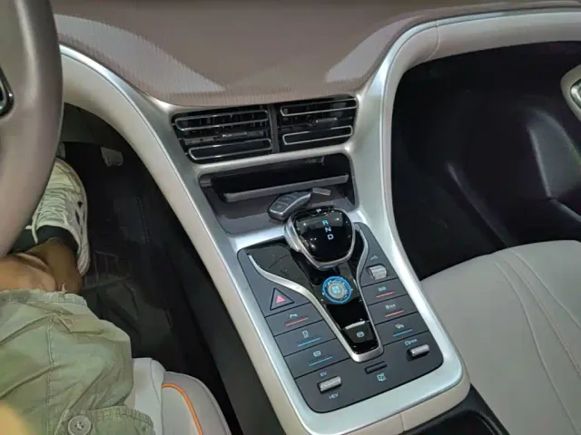 BYD Song Pro — Фото автомобиля 13