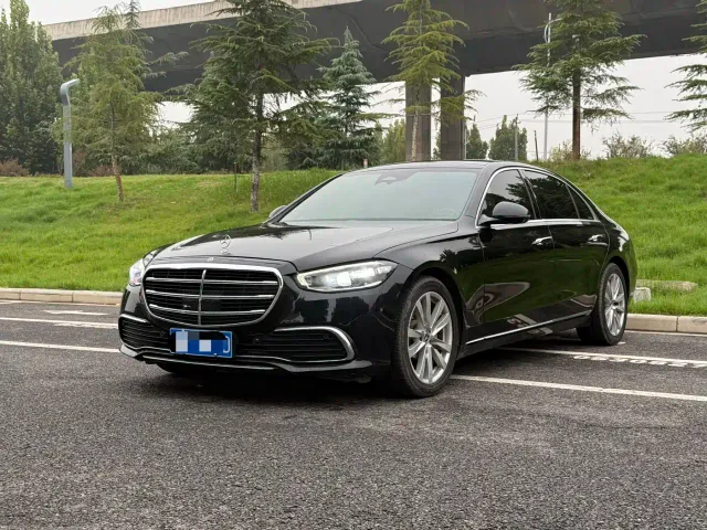 Mercedes-Benz S-Class — Фото автомобиля 2