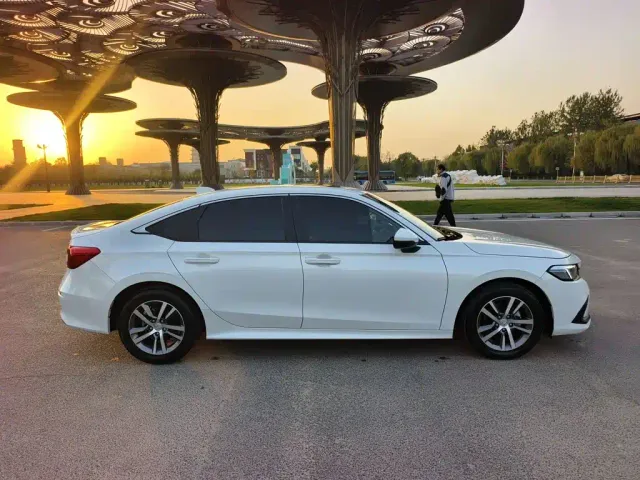 Honda Civic — Фото автомобиля 6