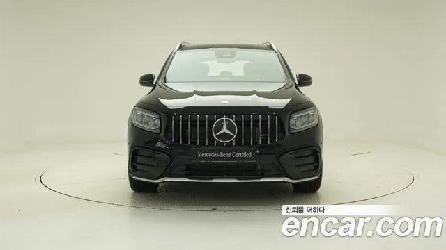 Mercedes-Benz GLB-Class — Фото автомобиля 3