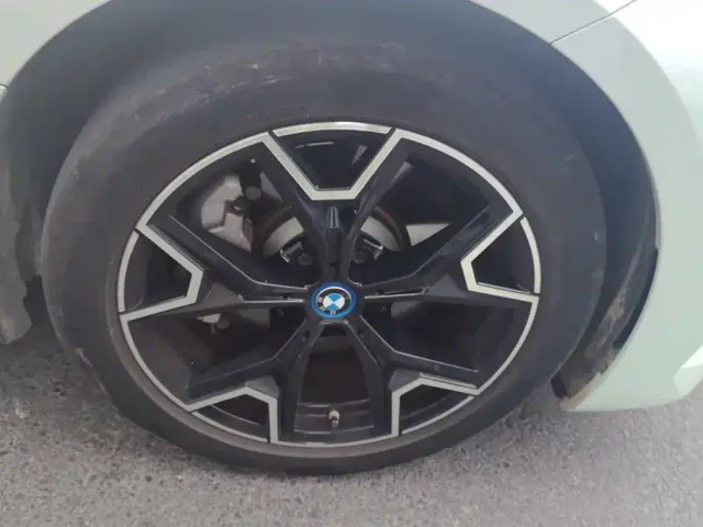 BMW i3 — Фото автомобиля 6