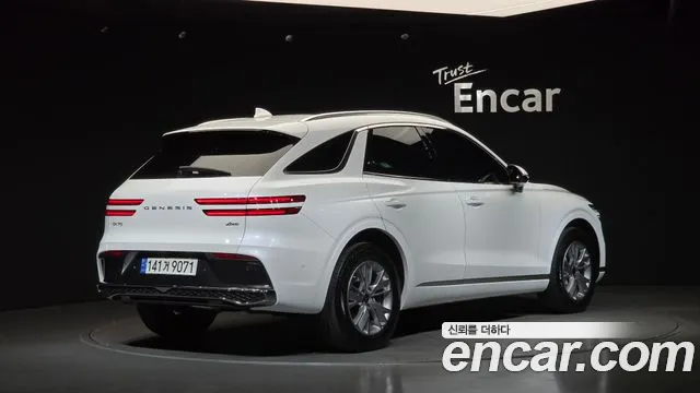Genesis GV70 — Фото автомобиля 2