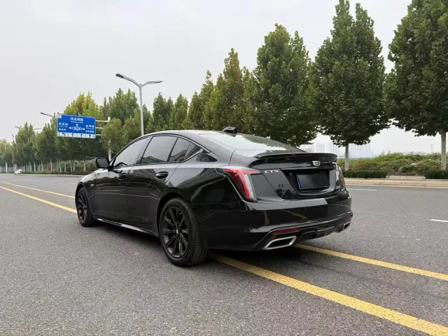Cadillac CT5 — Фото автомобиля 9