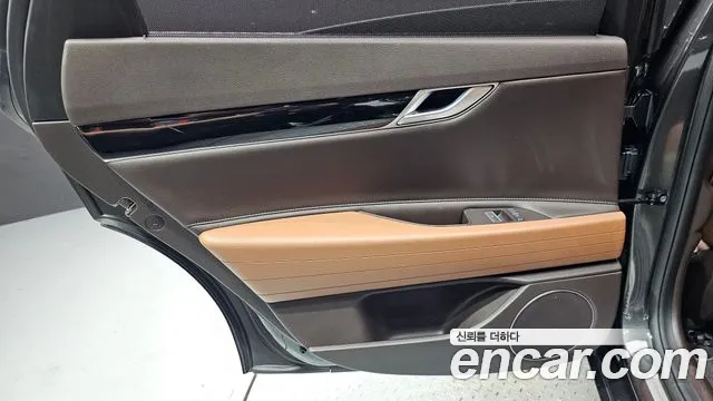 Genesis G80 RG3 — Фото автомобиля 24