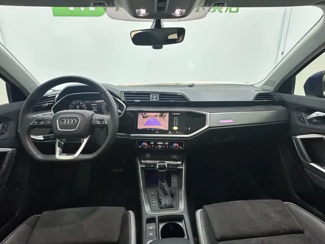 Audi Q3 — Фото автомобиля 12