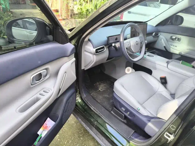Leapmotor A10 — Фото автомобиля 12
