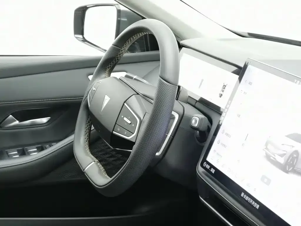 Deepal Deepal SL03 2022 1.5L 1200 Range Extender Version — Фото автомобиля 22