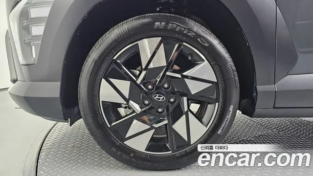 Hyundai Kona SX2 — Фото автомобиля 5