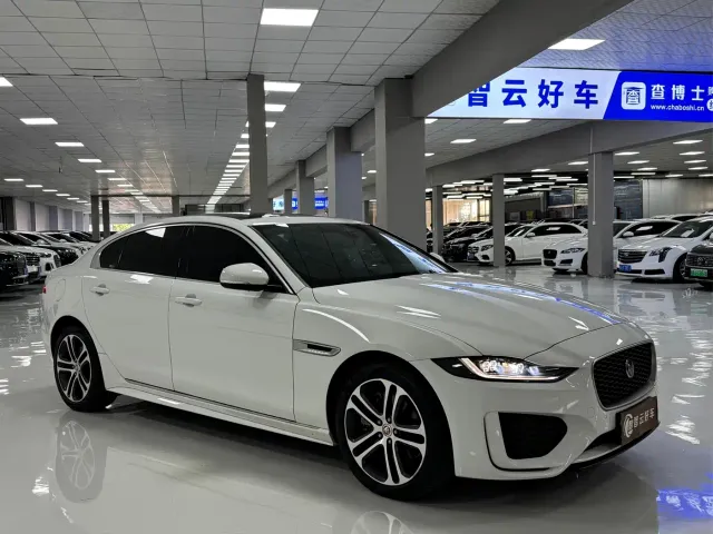 Jaguar XEL — Фото автомобиля 3