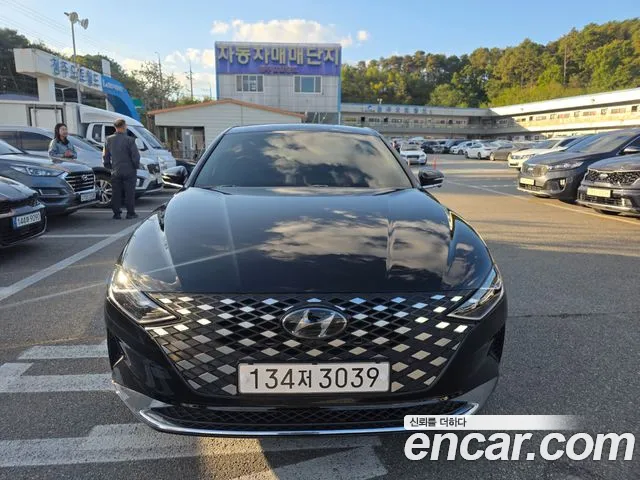Фотография автомобиля — Hyundai Grandeur (New) Hybrid