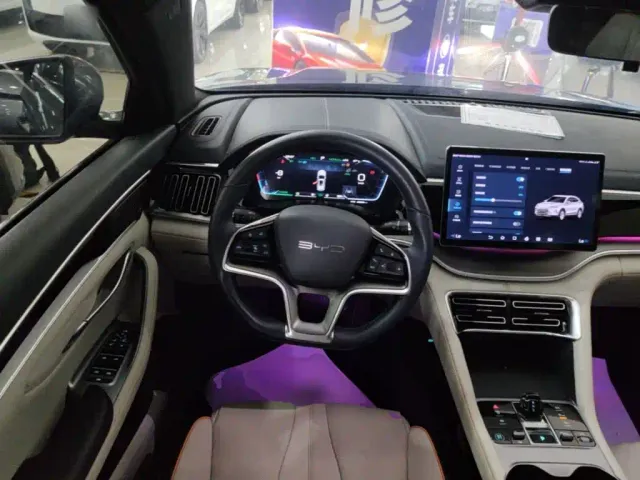 BYD Song PLUS — Фото автомобиля 10
