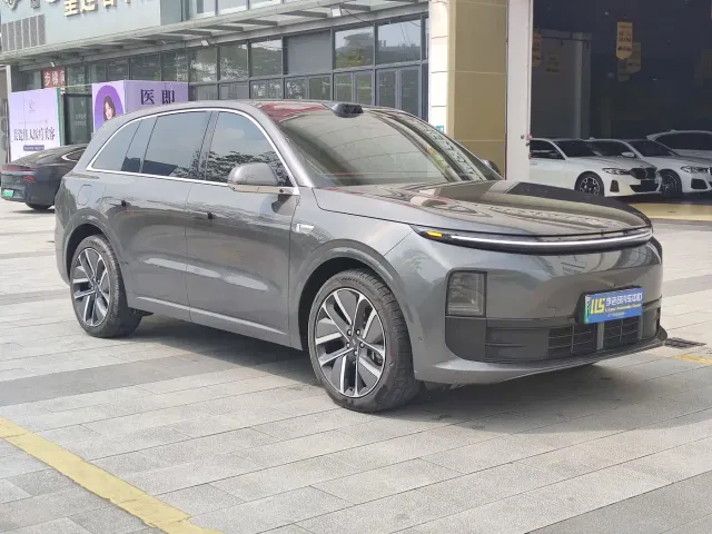 Li Auto L6 — Фото автомобиля 3