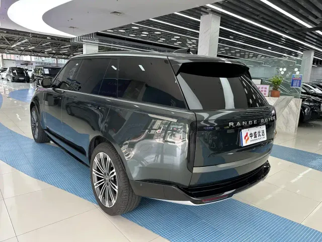 Land Rover Range Rover — Фото автомобиля 12