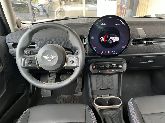 MINI Hatch — Фото автомобиля 13