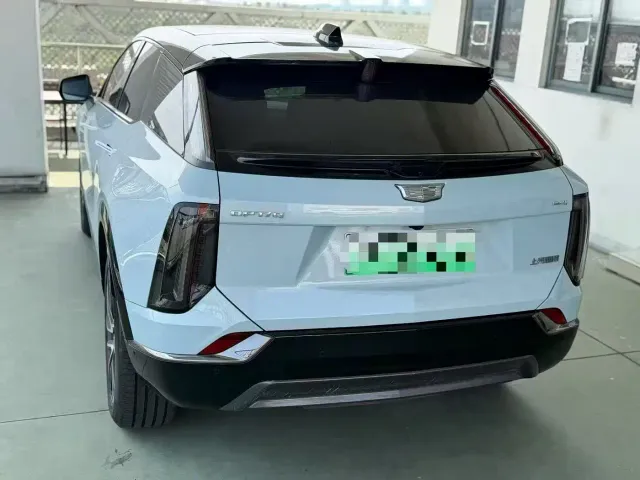 Cadillac IQ Ao Ge 2024 AWD Long Range Edition — Фото автомобиля 7