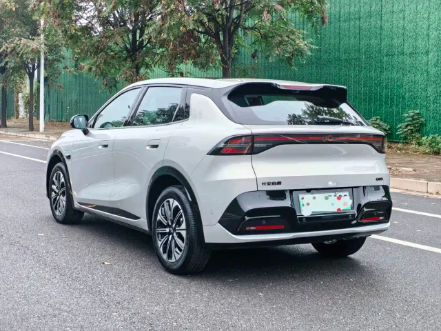 Changan Qiyuan Q05 — Фото автомобиля 7