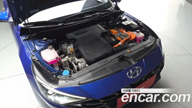 Hyundai Avante CN7 — Фото автомобиля 9