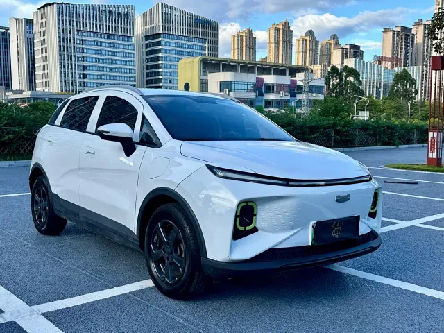Geely Geometry E Firefly — Фото автомобиля 3