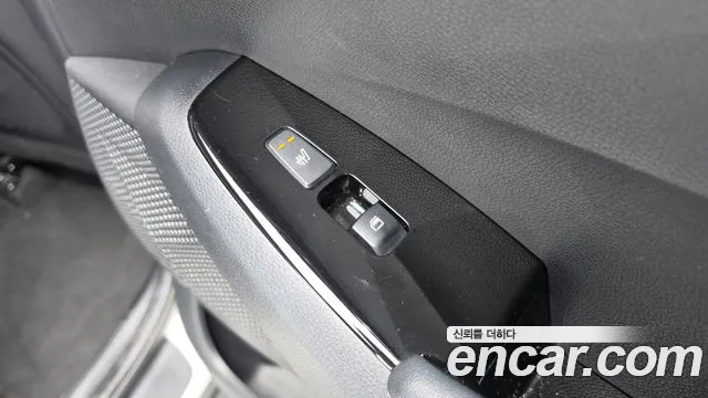 Kia Seltos New — Фото автомобиля 18