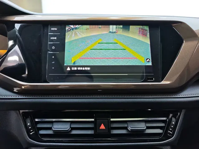 Volkswagen Tharu — Фото автомобиля 15