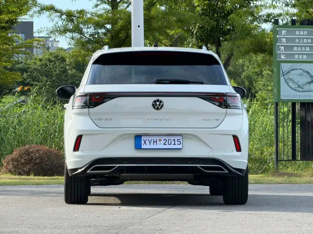 Volkswagen T-Roc — Фото автомобиля 17