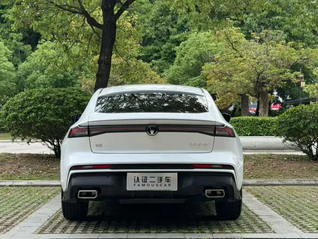 Changan UNI-V — Фото автомобиля 6