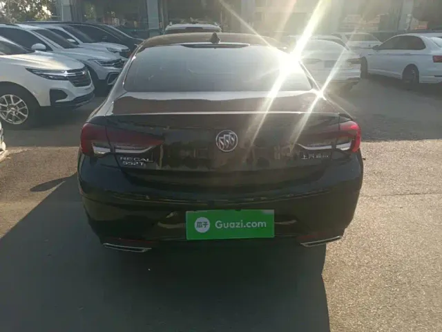 Buick Regal — Фото автомобиля 5