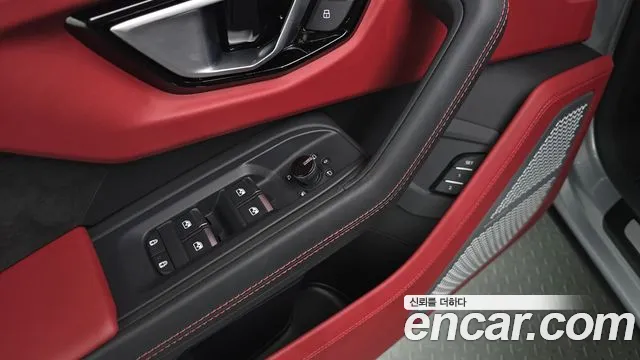 Lamborghini Urus — Фото автомобиля 22