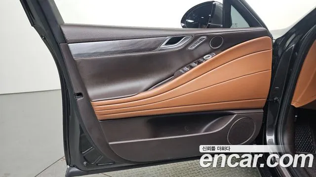 Genesis G80 Бензин 2.5 турбо AWD — Фото автомобиля 21