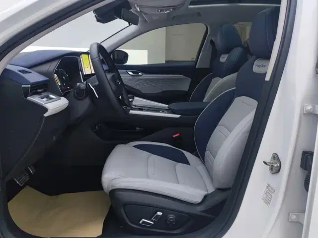 Geely Xingrui — Фото автомобиля 9