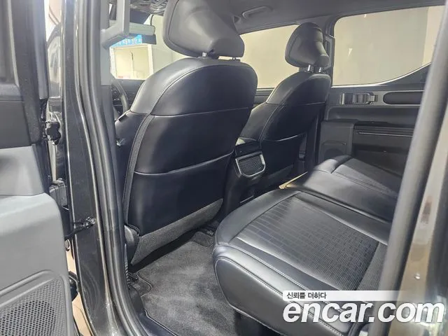 Kia Tasman Tasman 2.5T Бензин 2WD — Фото автомобиля 9